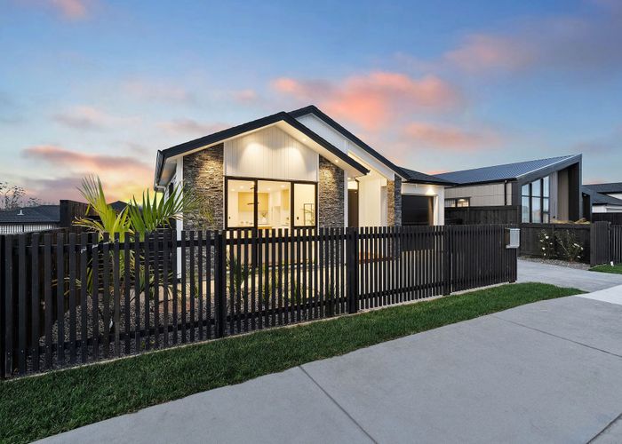  at 106 Waiwai Drive, Milldale, Rodney, Auckland