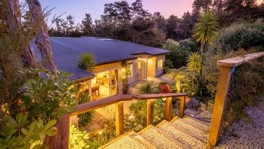  at 6 Wall Street, Kaiteriteri