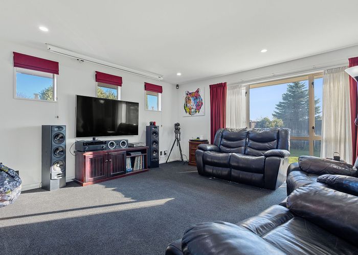  at 19 Springs Road, Hornby, Christchurch City, Canterbury
