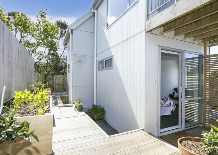  at 42 Mandalay Terrace, Khandallah, Wellington