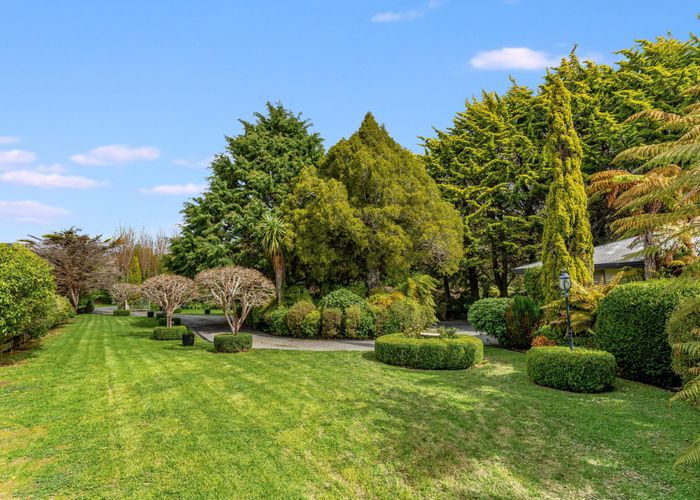  at 60 Emerald Hill Drive, Birchville, Upper Hutt, Wellington