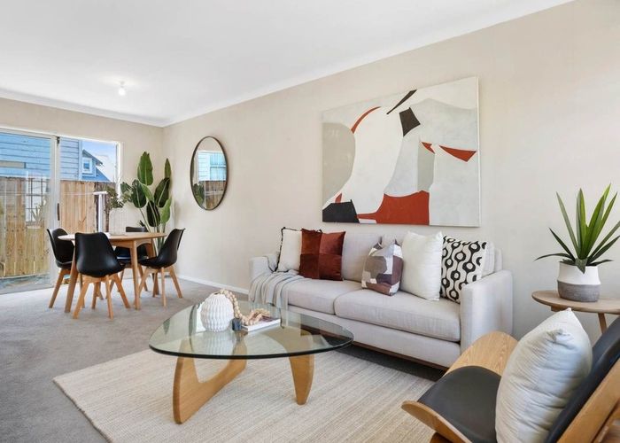  at 2/13 King Edwards Avenue, Epsom, Auckland City, Auckland