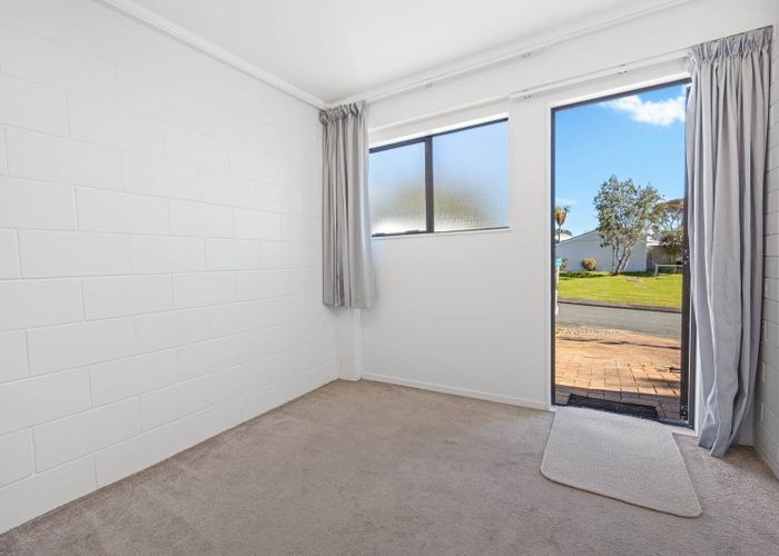  at 7A Flagstaff Place, Massey, Waitakere City, Auckland