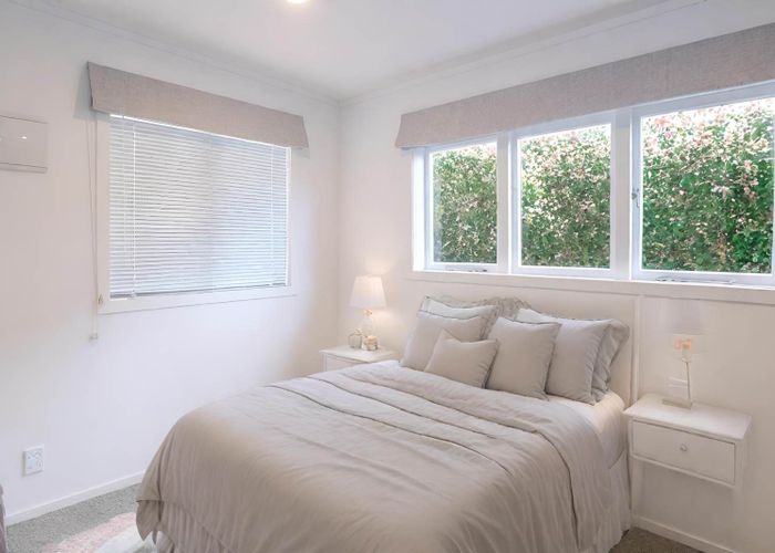  at 63 Knights Road, Rothesay Bay, North Shore City, Auckland