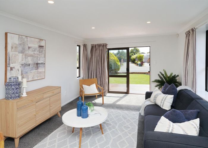  at 2/49 Cowes Street, Avondale, Christchurch