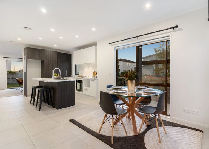  at 1 Pepene Avenue, Takanini, Auckland