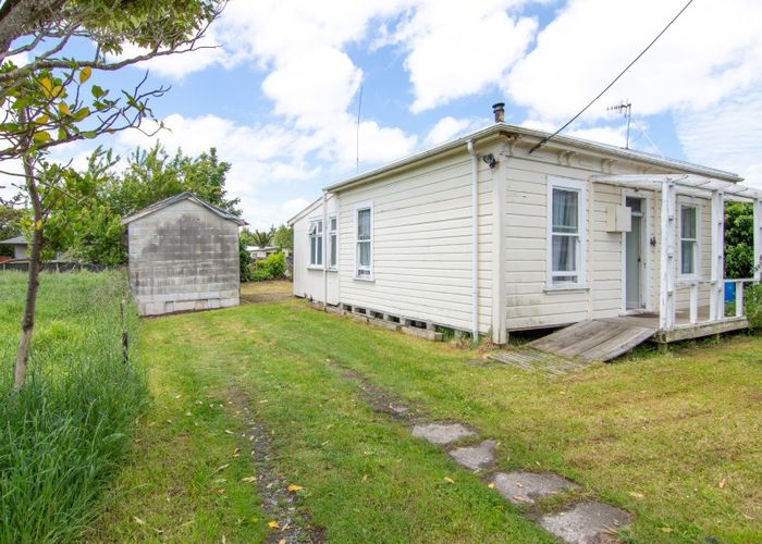  at 36 Tokomaru Road, Tokomaru, Palmerston North