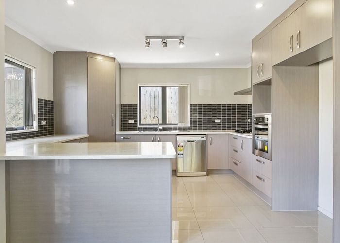  at 28 28 Stratford Road, Manurewa, Manukau City, Auckland