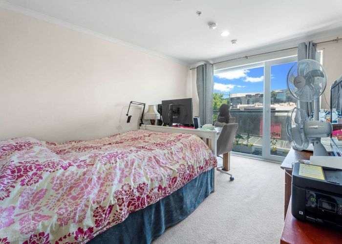  at 305/26 Remuera Road, Newmarket, Auckland