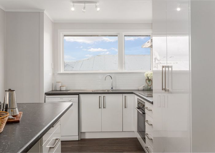  at 32 Beauzami Crescent, Ascot Park, Porirua