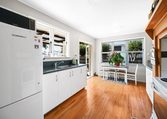  at 26 Walsh Street, Forest Lake, Hamilton, Waikato