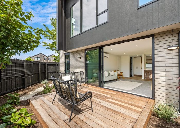  at 1-3/153 Springfield Road, St. Albans, Christchurch City, Canterbury