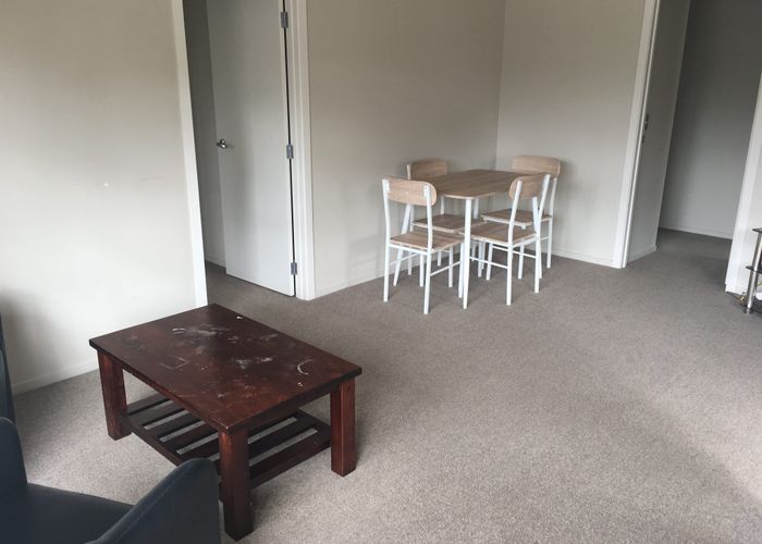  at 1/27 Hogan Street, Hamilton East, Hamilton