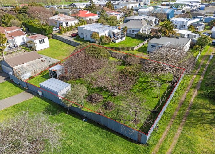  at 14 Howe Street, Foxton, Horowhenua, Manawatu / Whanganui