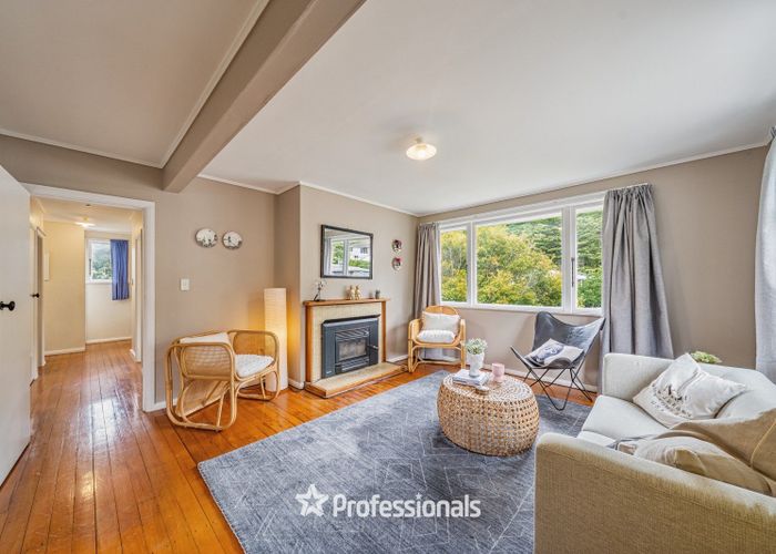  at 54 Bird Grove, Stokes Valley, Lower Hutt, Wellington