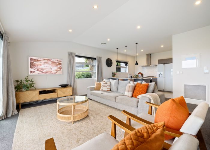  at 4 Patchett Place, Cashmere, Christchurch City, Canterbury