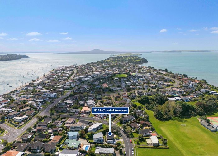  at 12 McCrystal Avenue, Bucklands Beach, Auckland
