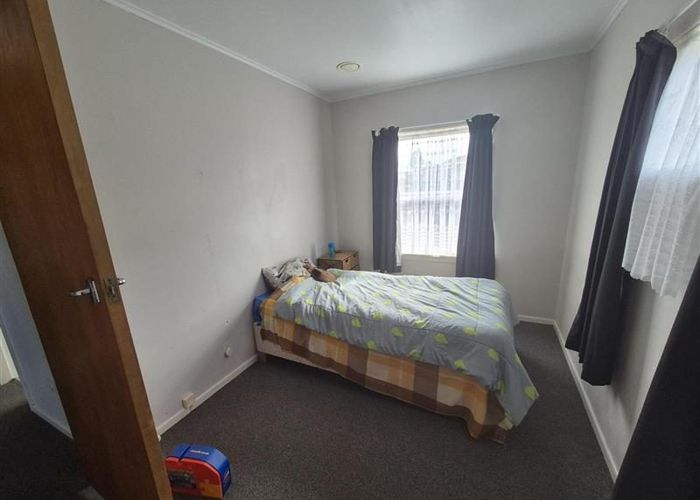  at 12 Ford Street, Hamilton East, Hamilton, Waikato