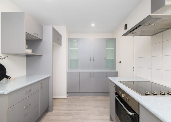  at 2/10 Guise Lane, Hillmorton, Christchurch