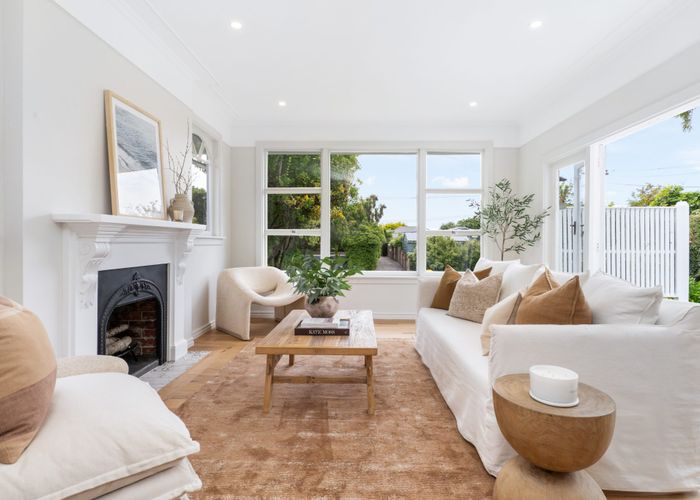  at 14 Riverview Street, Beckenham, Christchurch