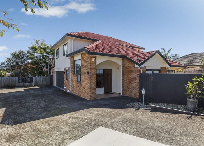  at 2/4 Dromora Close, Dannemora, Manukau City, Auckland