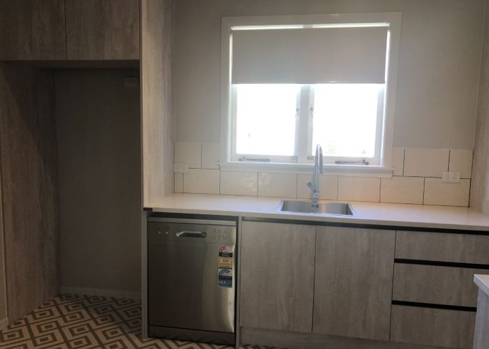  at 1 Avis Avenue, Papatoetoe, Auckland