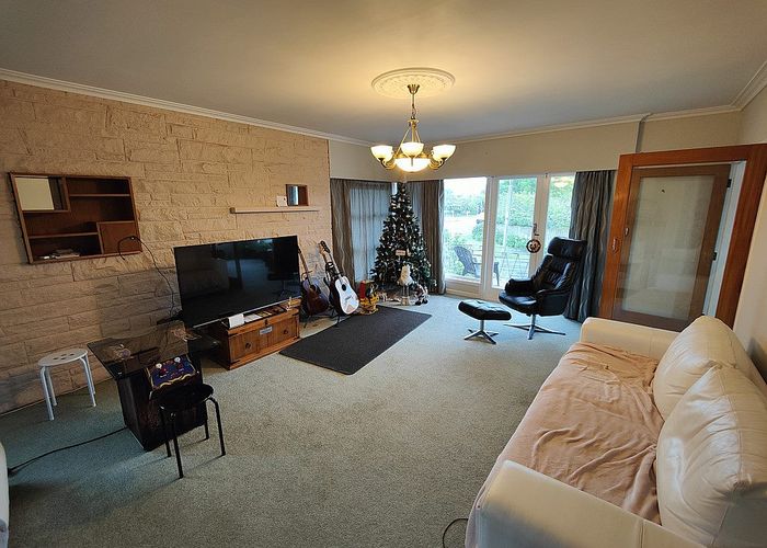  at 702 River Road, Chartwell, Hamilton