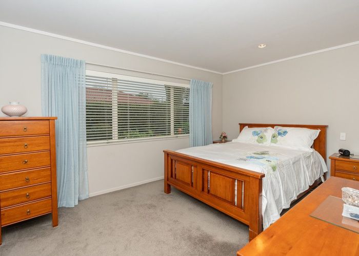  at 7 Kingsford Mews, Hamilton East, Hamilton