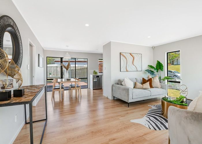  at 1/12 Jumento Place, Unsworth Heights, Auckland