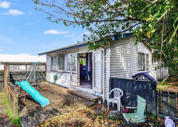  at 72 Winstone Avenue, Chartwell, Hamilton