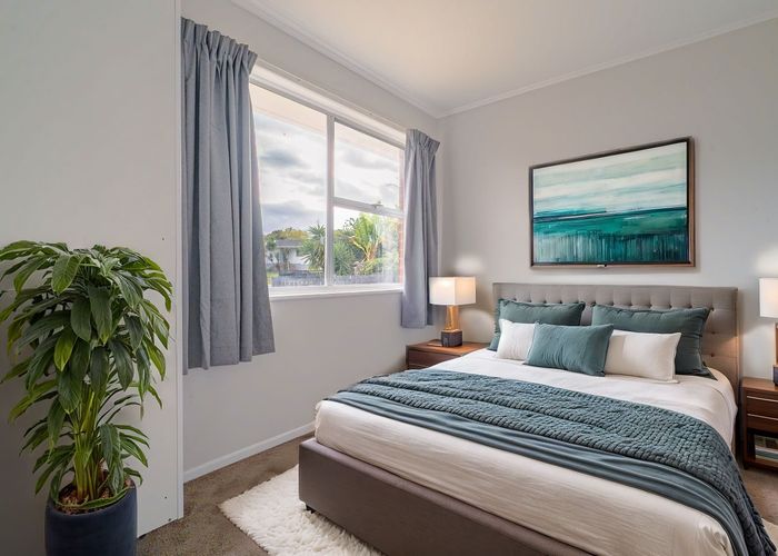  at 15 Burndale Terrace, Manurewa, Manukau City, Auckland