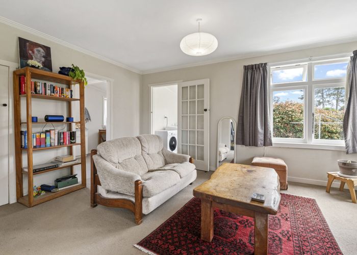  at 50 Woodlands Crescent, Browns Bay, North Shore City, Auckland