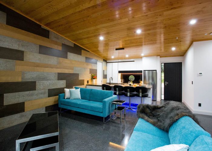  at 39 Upper Harbour Drive, Greenhithe, Auckland