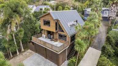  at 2/141 Balmain Road, Birkenhead, Auckland