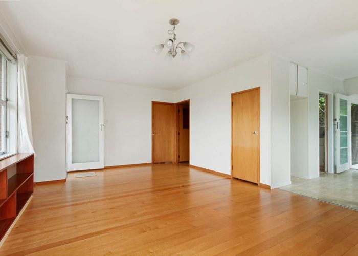  at 4/11 Matiere Road, Onehunga, Auckland