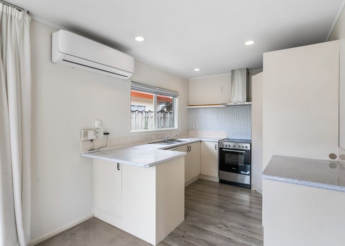  at 5A Dana Place, Somerville, Manukau City, Auckland