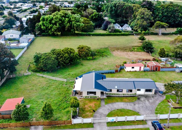  at 38 Ketemarae Road, Hawera