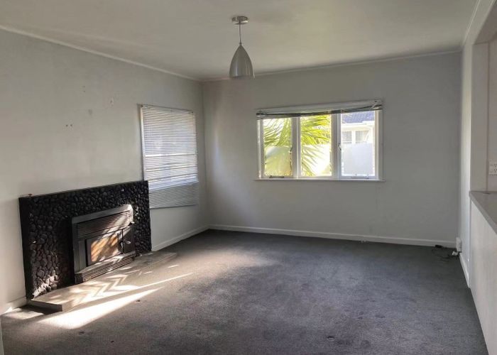  at 1 Savoy Road, Glen Eden, Auckland