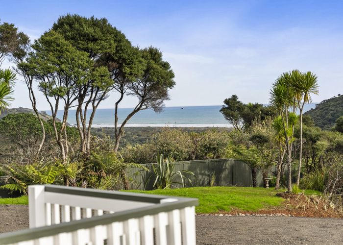 For sale 12 Tasman View Road, Bethells Beach, Waitakere City, Auckland homes.co.nz