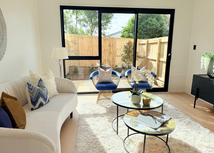  at 4/44 Drake Street, Howick, Manukau City, Auckland