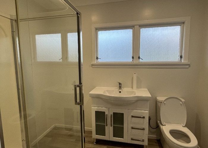  at 3/9 Woodglen Road, Glen Eden, Waitakere City, Auckland