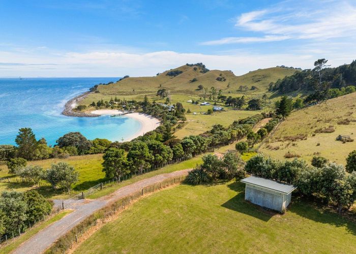  at 193 Pacific Ocean, Pauanui, Thames-Coromandel, Waikato