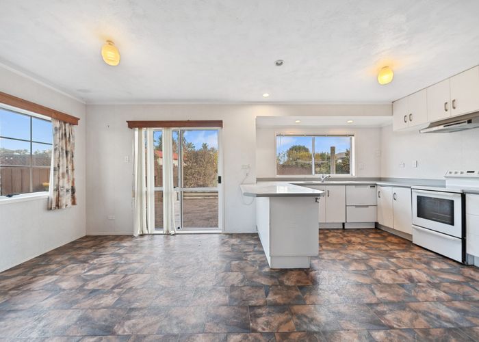  at 12 Hadley Wood Drive, Wattle Downs, Manukau City, Auckland