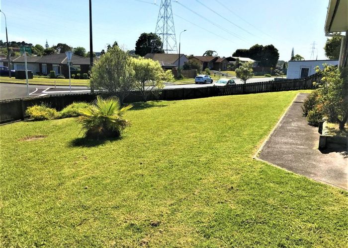  at 2 Sherpa Place, Massey, Auckland