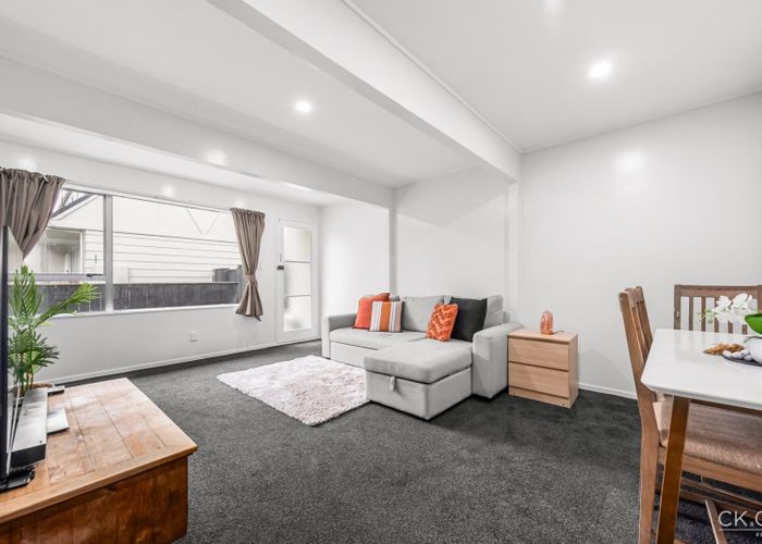  at 2/264 Grounsell Crescent, Belmont, Lower Hutt, Wellington
