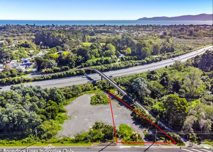  at 238-242 Old State Highway 1, Raumati South, Kapiti Coast, Wellington
