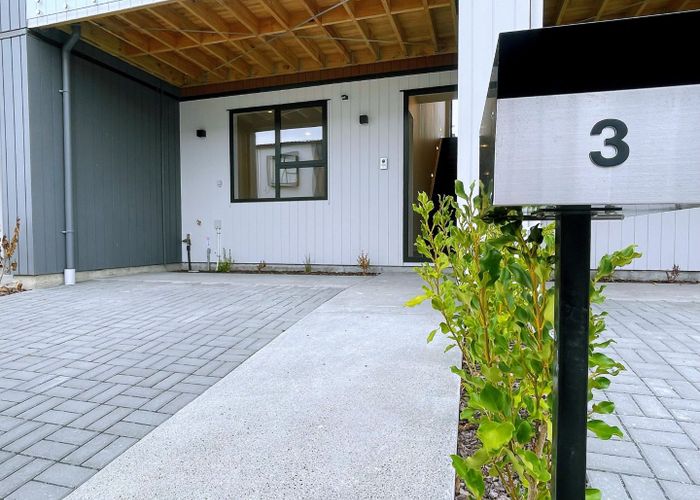  at 7 Heketara Way, Westgate, Waitakere City, Auckland