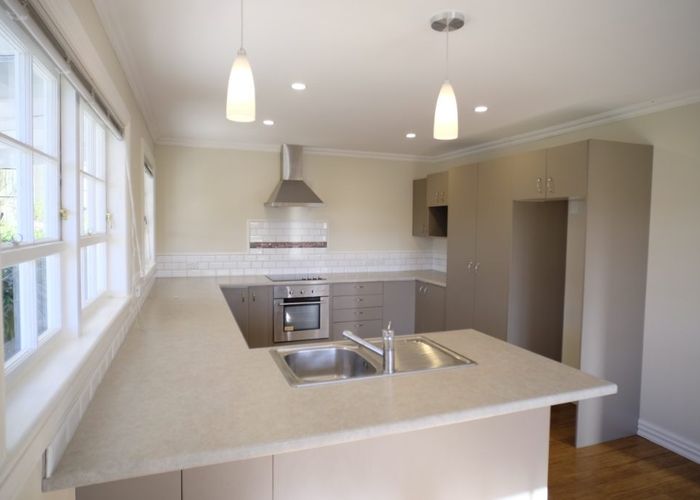  at 28 Albatross Close, Whitby, Porirua, Wellington