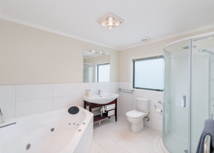  at 3 McEwen Crescent, Riverstone Terraces, Upper Hutt, Wellington