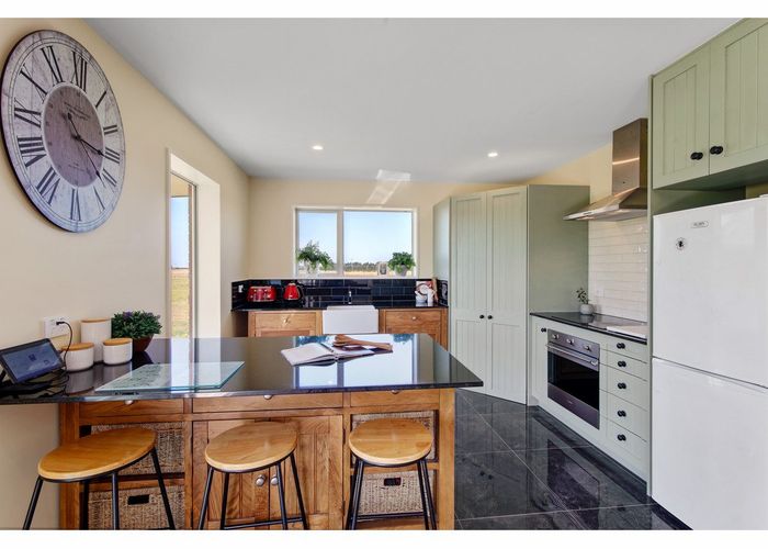  at 382 Harmans Gorge Road, View Hill